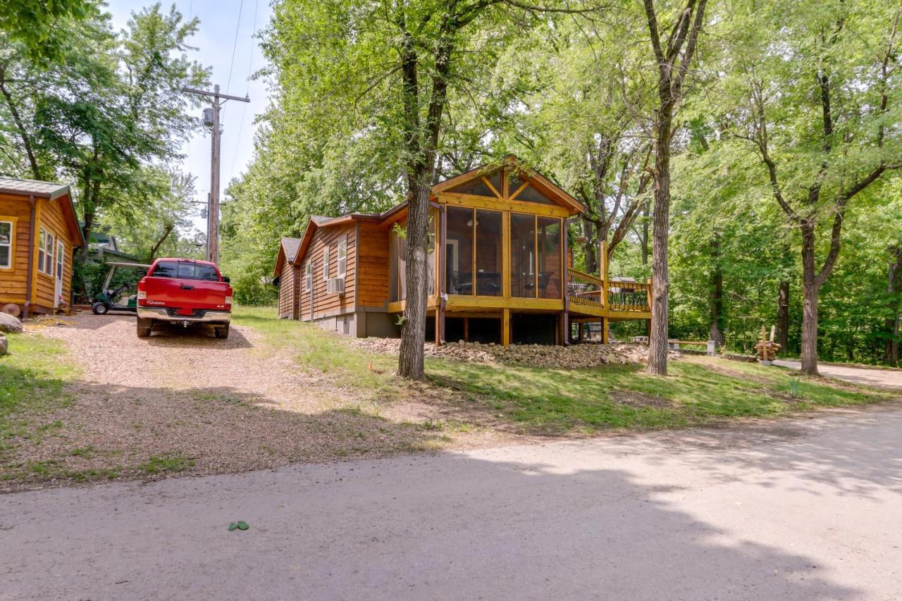 Warsaw Cabin With Sunroom And Lake Access! Exterior photo
